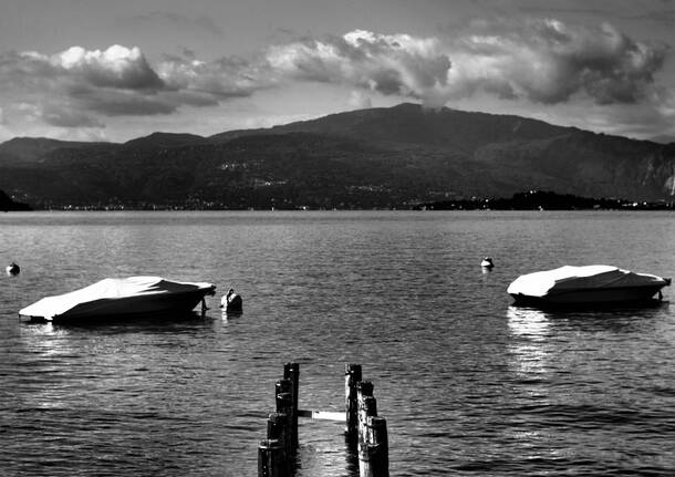 Località Caldè in bianco e nero