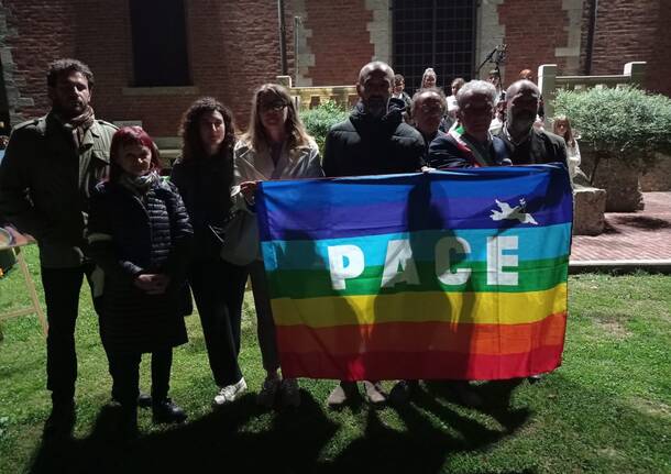 La manifestazione silenziosa per Gaza a Samarate