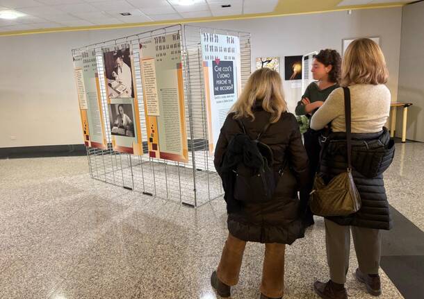 mostra hall ospedale di varese dedicata a sindrome di down