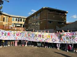 Pace "per tutti i bambini del mondo": da Rescaldina uno striscione al corteo di Milano per Gaza