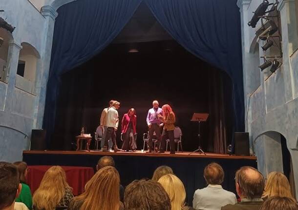 Poesia e teatro