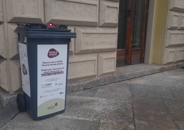 A Varese parte la raccolta “Terra Rara”: rifiuti elettronici trasformati in arte