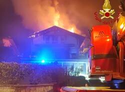 Ranco - Incendio via Ciani