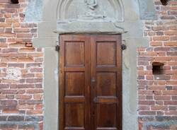 Restauro porta lignea settentrionale Collegiata