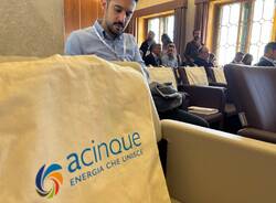 Scambi di Energia: a Ville Ponti il convegno ACinque