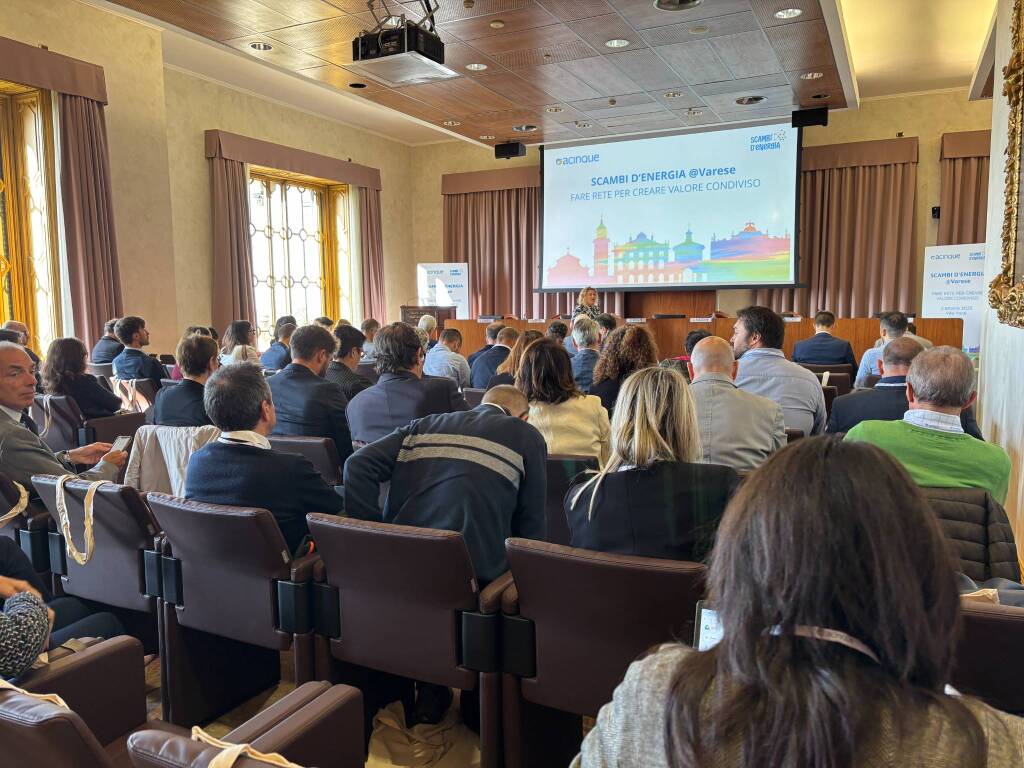 Scambi di Energia: a Ville Ponti il convegno ACinque