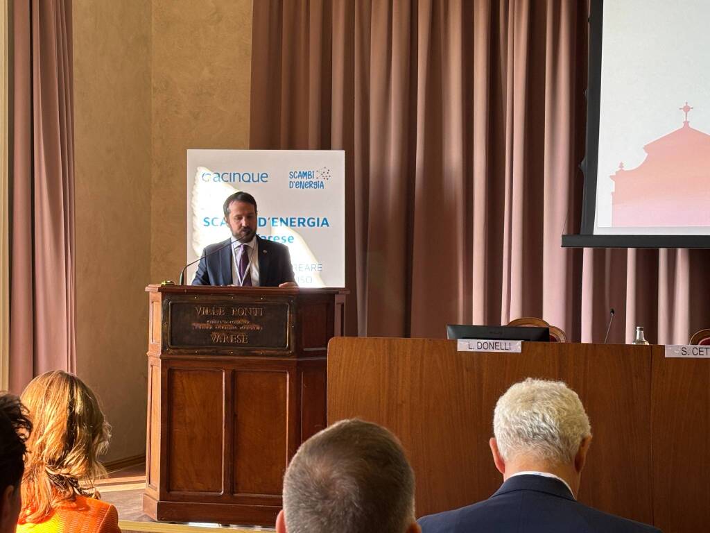 Scambi di Energia: a Ville Ponti il convegno ACinque