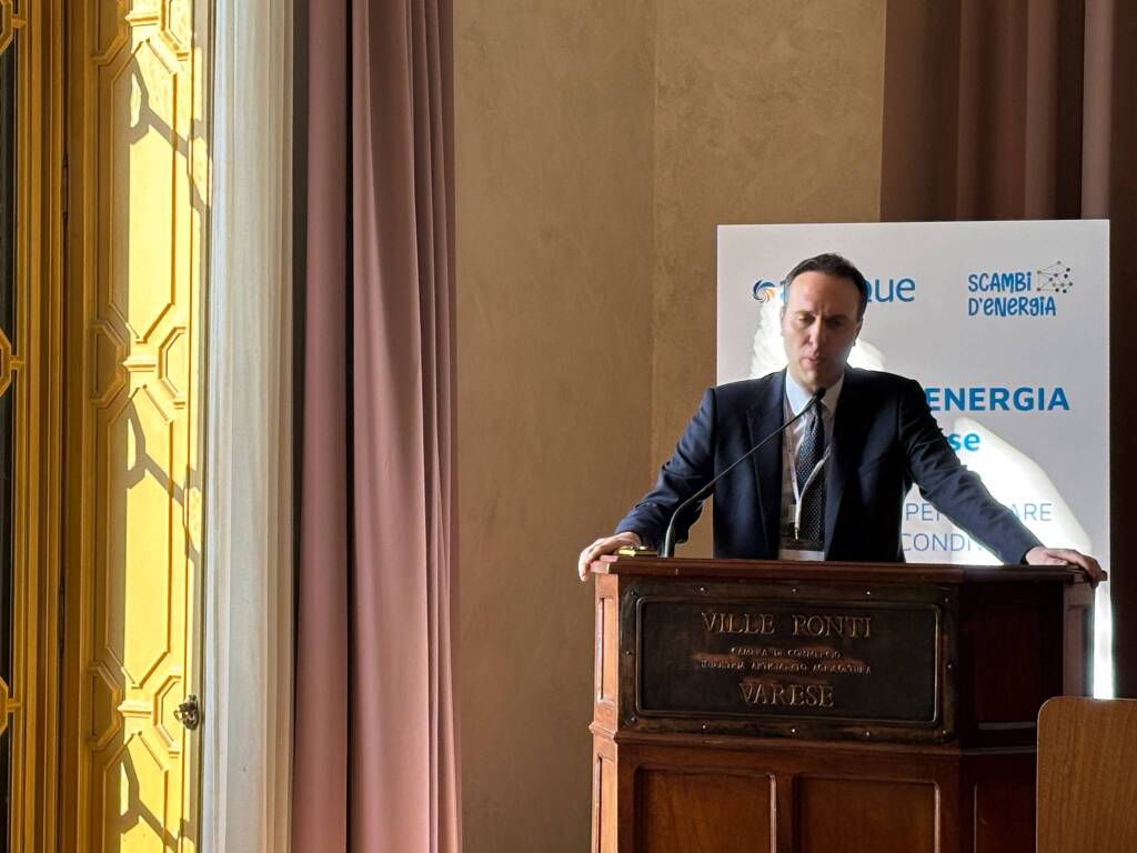Scambi di Energia: a Ville Ponti il convegno ACinque