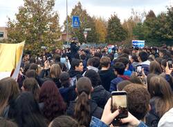 Sciopero degli studenti al liceo Marie Curie di Tradate