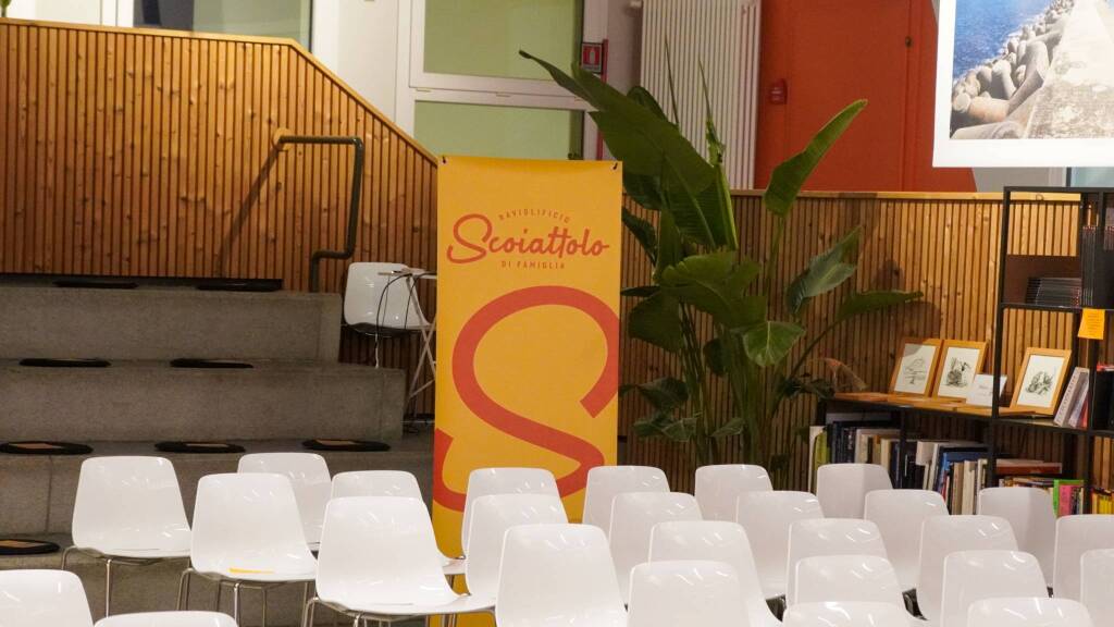 Scoiattolo protagonista a Materia 