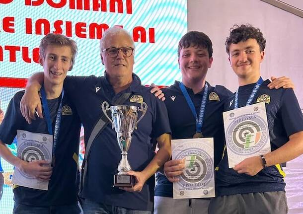 I giovani talenti varesini del tiro a segno sui podi dei campionati italiani
