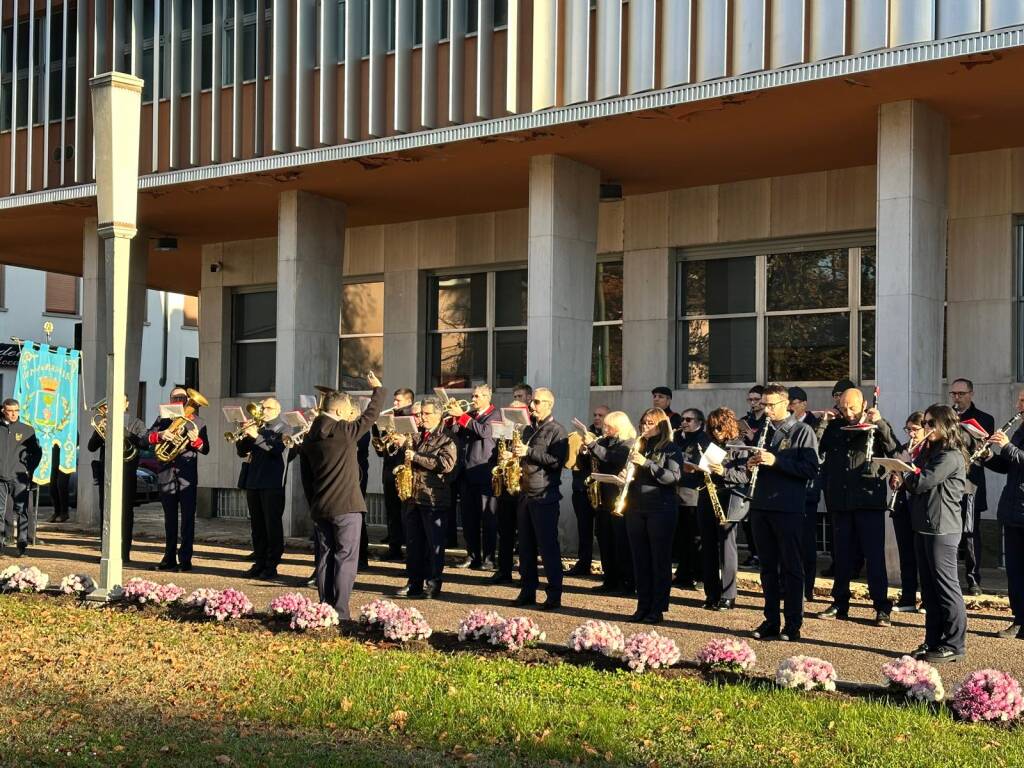40 anni di Parabiago Città: consegnate benemerenze civiche e cittadinanze onorarie