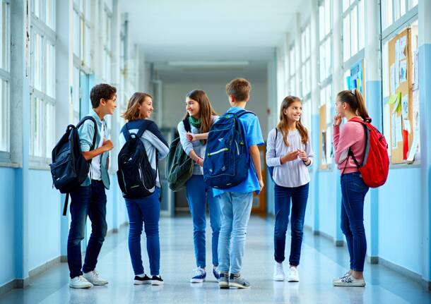 adolescenti scuola
