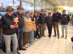 alpini alla raccolta alimentare