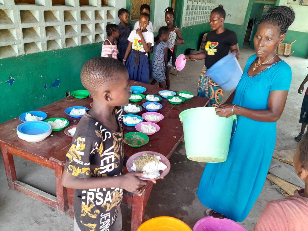 Amani, il giovane guidatore di tuk tuk di Gede