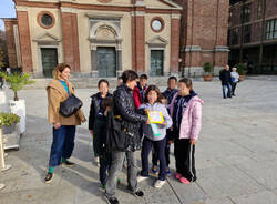 Bimbi delle Barbara Melzi in piazza a Legnano per la Giornata della Gentilezza