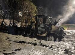 camper in fiamme a Canegrate 11 novembre