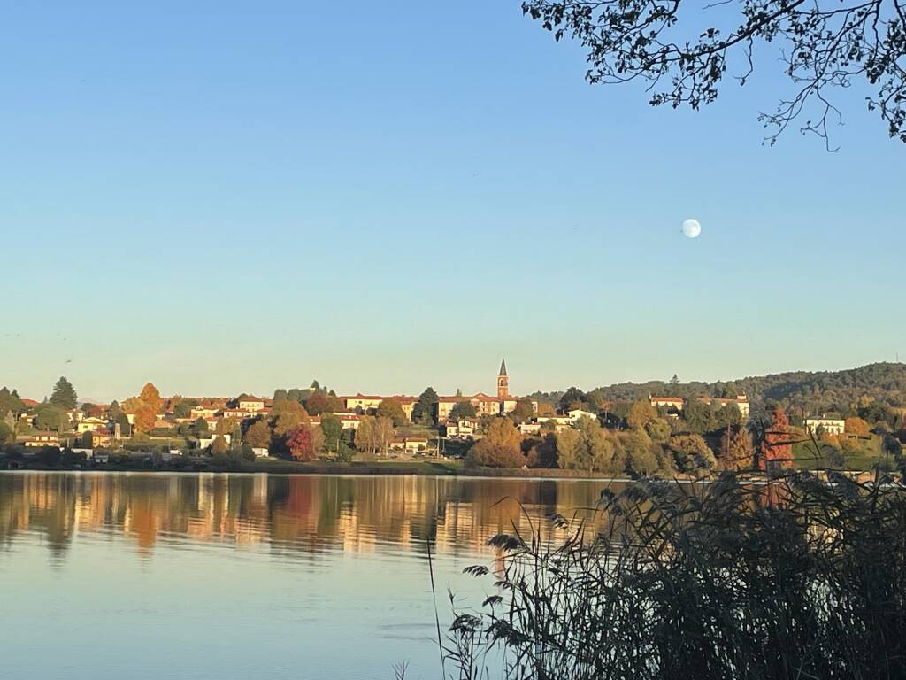 La luna si prepara per il suo turno