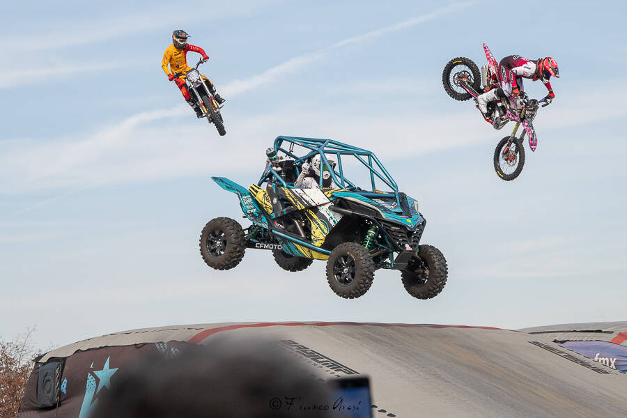 Free Style sulle due ruote, le foto di Eicma che fanno sognare