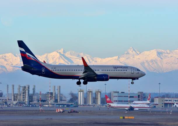 737-800 Aeroflot in atterraggio a Malpensa