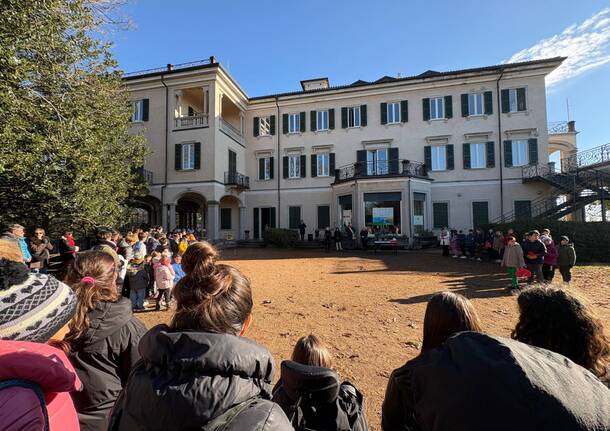 Casciago, la scuola diffonde amore e gentilezza con una mostra itinerante