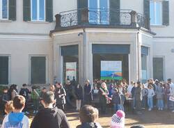 Casciago, la scuola diffonde amore e gentilezza con una mostra itinerante