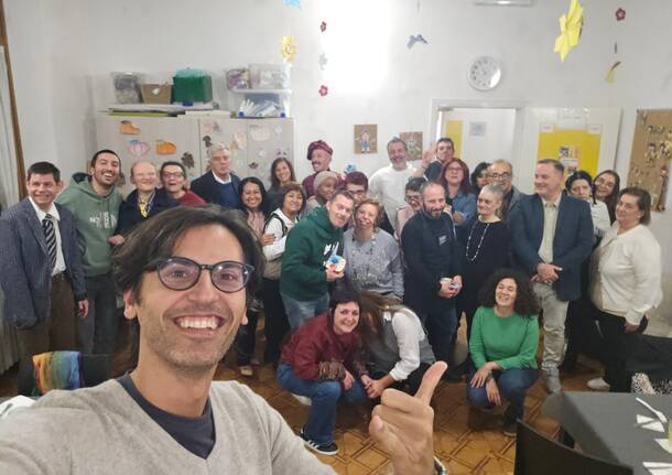 La solidarietà si mette a tavola a Villa Comerio di Busto Arsizio