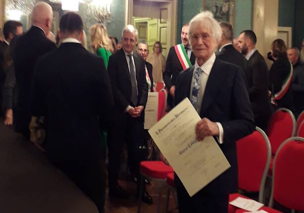 Gianni Celeghin, sarto legnanese, nominato cavaliere della Repubblica