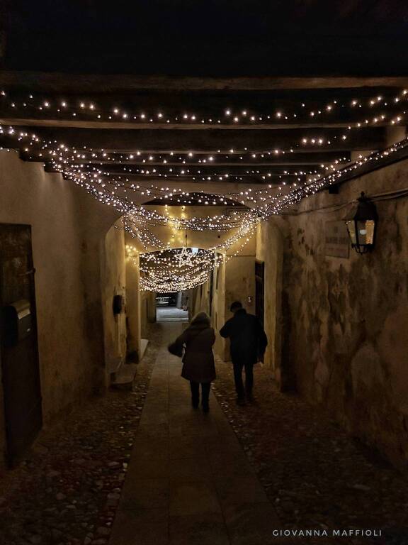 Il Sacro Monte di Varese illuminato per Natale 
