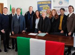 Inaugurata la nuova sede del centrodestra a Busto Garolfo
