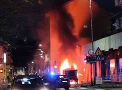 incendio camion spazzatura gorla minore