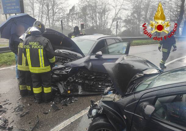 Incidente stradale vedano olona