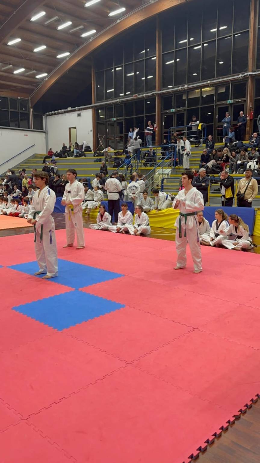 L’Olimpic Taekwondo Valerio Spinosa vince gli Internazionali d’Italia di combattimento Endas/Unitam 2025