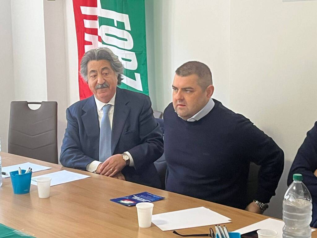 L'onorevole Sorte ospite alla sezione legnanese di Forza Italia