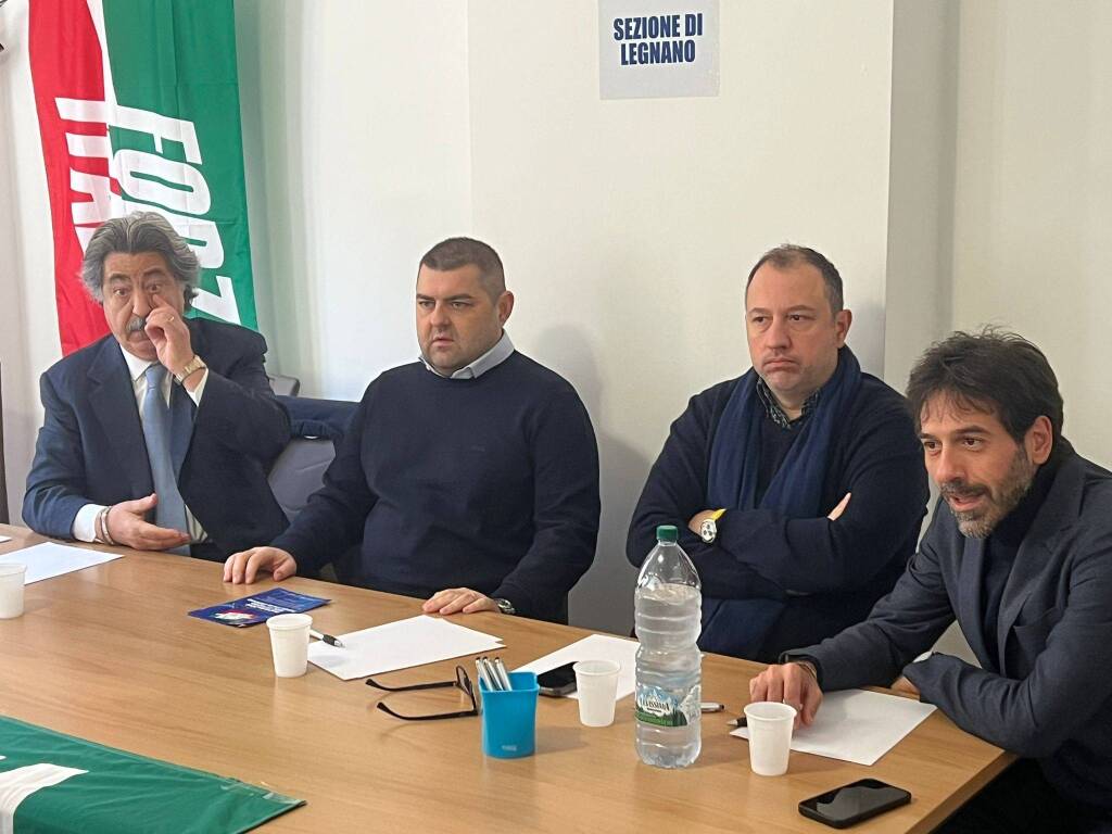 L'onorevole Sorte ospite alla sezione legnanese di Forza Italia