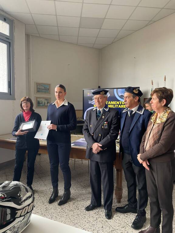 La Marina si presenta all’Istituto Bernocchi di Legnano 