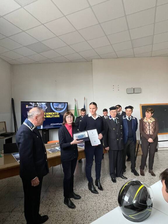 La Marina si presenta all’Istituto Bernocchi di Legnano 