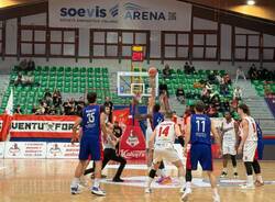 La sfida tra Legnano e Monferrato nelle foto di Bernasconi