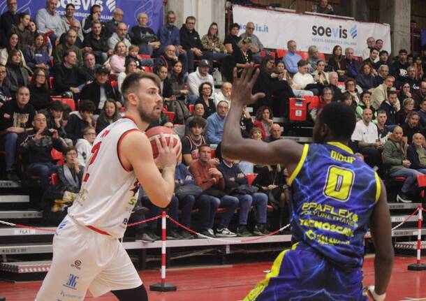 Legnan Basket sfida Vigevano in casa - Foto di Bernasconi