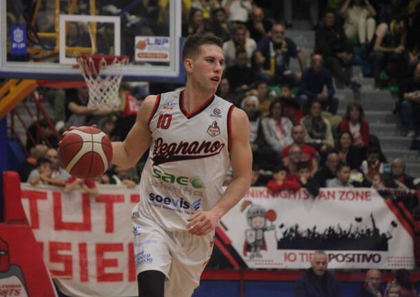 Legnan Basket sfida Vigevano in casa - Foto di Bernasconi