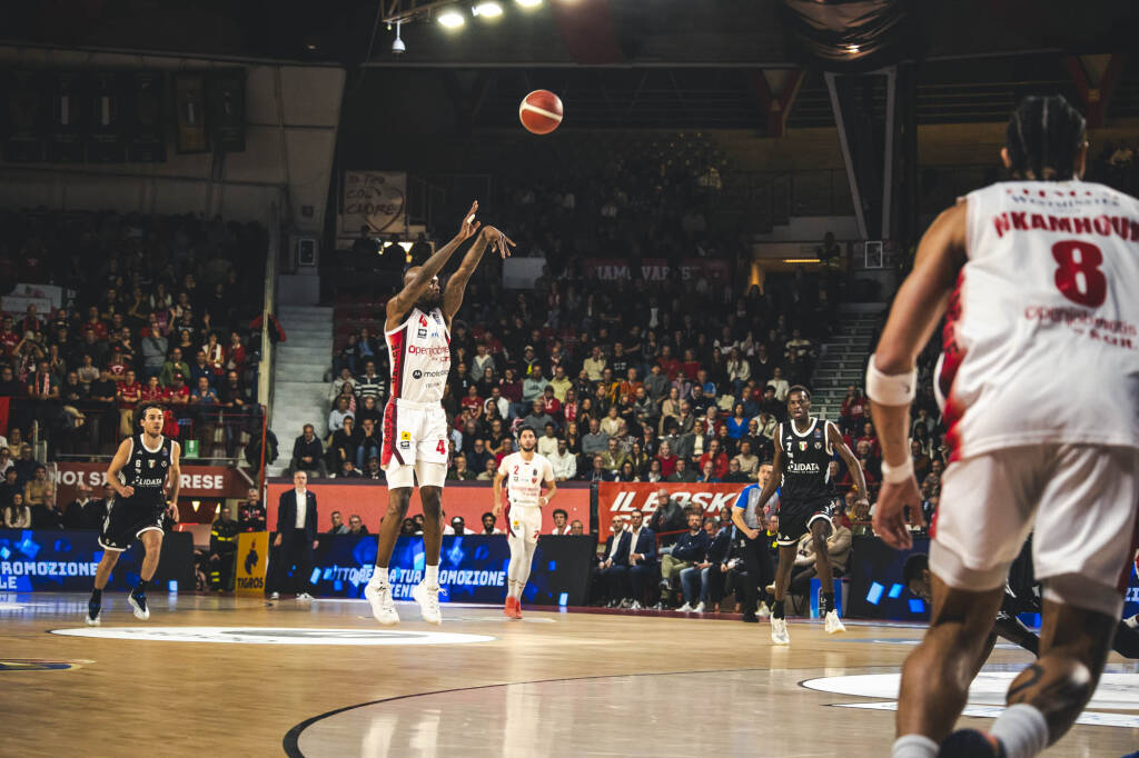 Openjobmetis Varese – Olidata Bologna 77-83