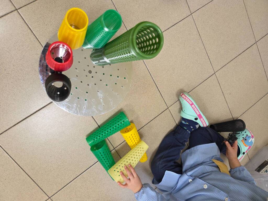 Scuola dell'infanzia Ernesta e Carlo Brianza, Lozza