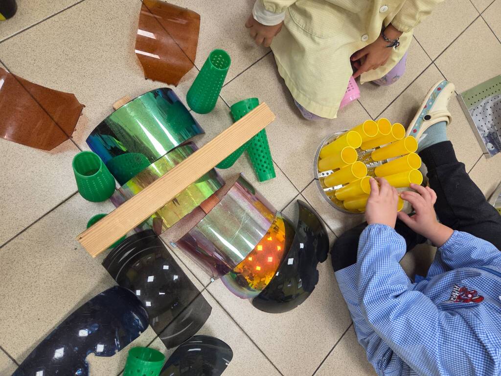 Scuola dell'infanzia Ernesta e Carlo Brianza, Lozza