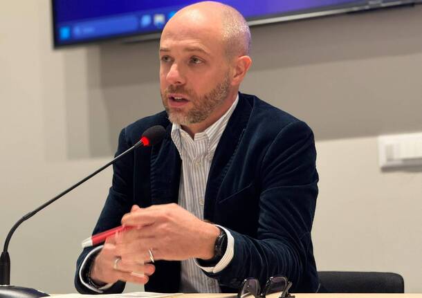 Stefano Fumagalli alla rassegna "Voci del nostro tempo" a Cerro Maggiore