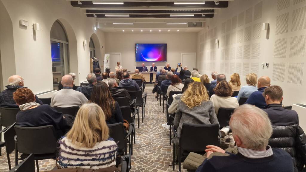 Stefano Fumagalli alla rassegna "Voci del nostro tempo" a Cerro Maggiore