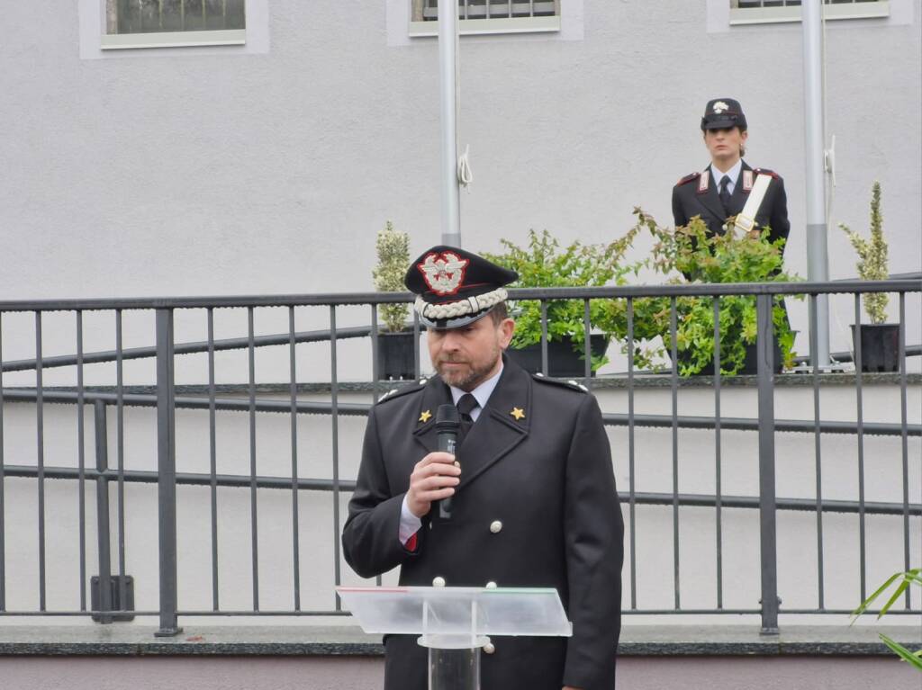 Taglio del nastro per la "nuova" caserma dei Carabinieri di Parabiago