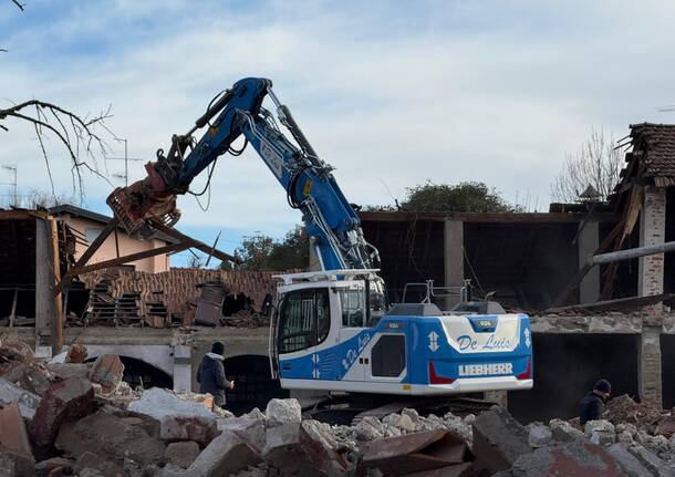 La storica tessitura “Arnetta” di Gazzada Schianno è stata demolita