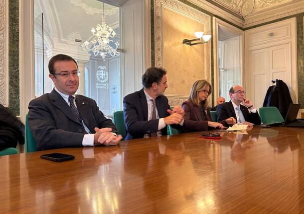 Aime incontra i parlamentari del territorio 