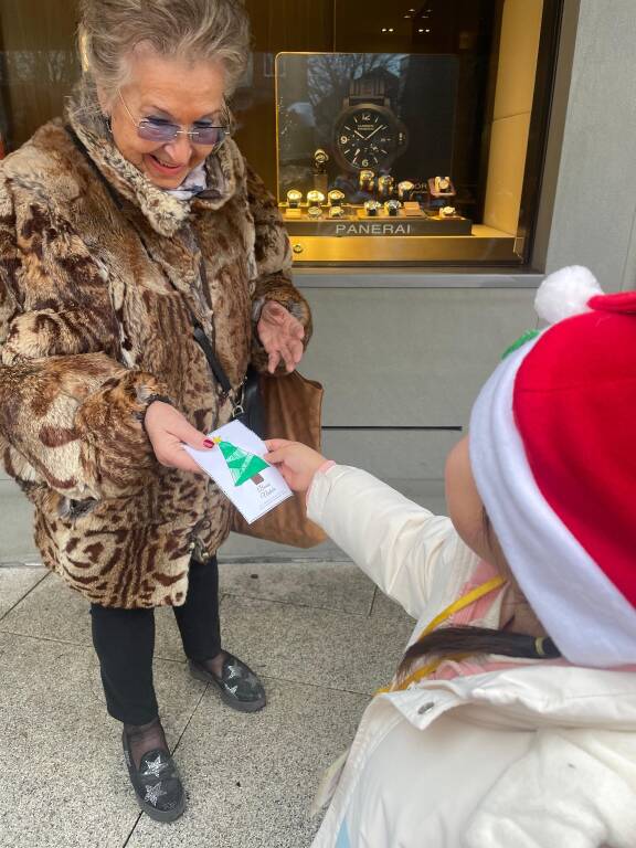 Auguri dei bimbi delle Melzi di Legnano