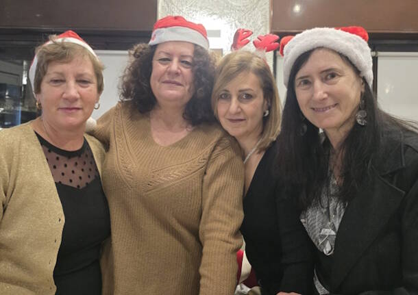 Auguri leghisti di Natale sognando il mare di Cogoleto